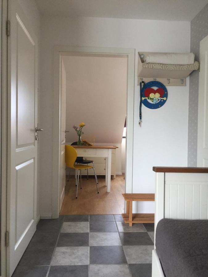 Familienfreundliche Ferienwohnung Am See Sömmerda エクステリア 写真