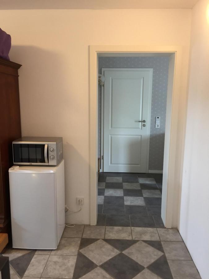 Familienfreundliche Ferienwohnung Am See Sömmerda エクステリア 写真