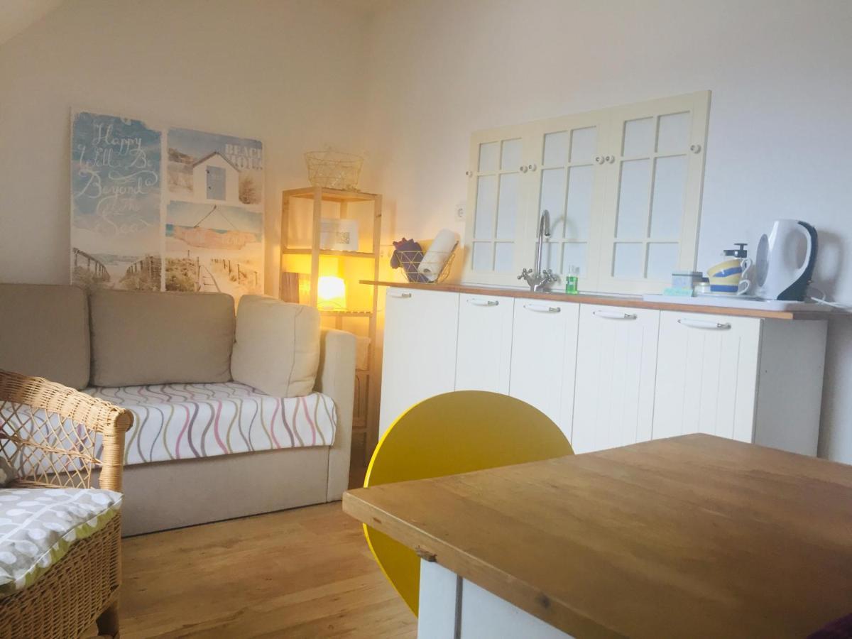 Familienfreundliche Ferienwohnung Am See Sömmerda エクステリア 写真